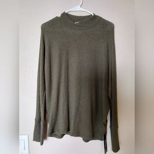 Heimious Sweater, Women's size Large Green Ribbed Sweater Top